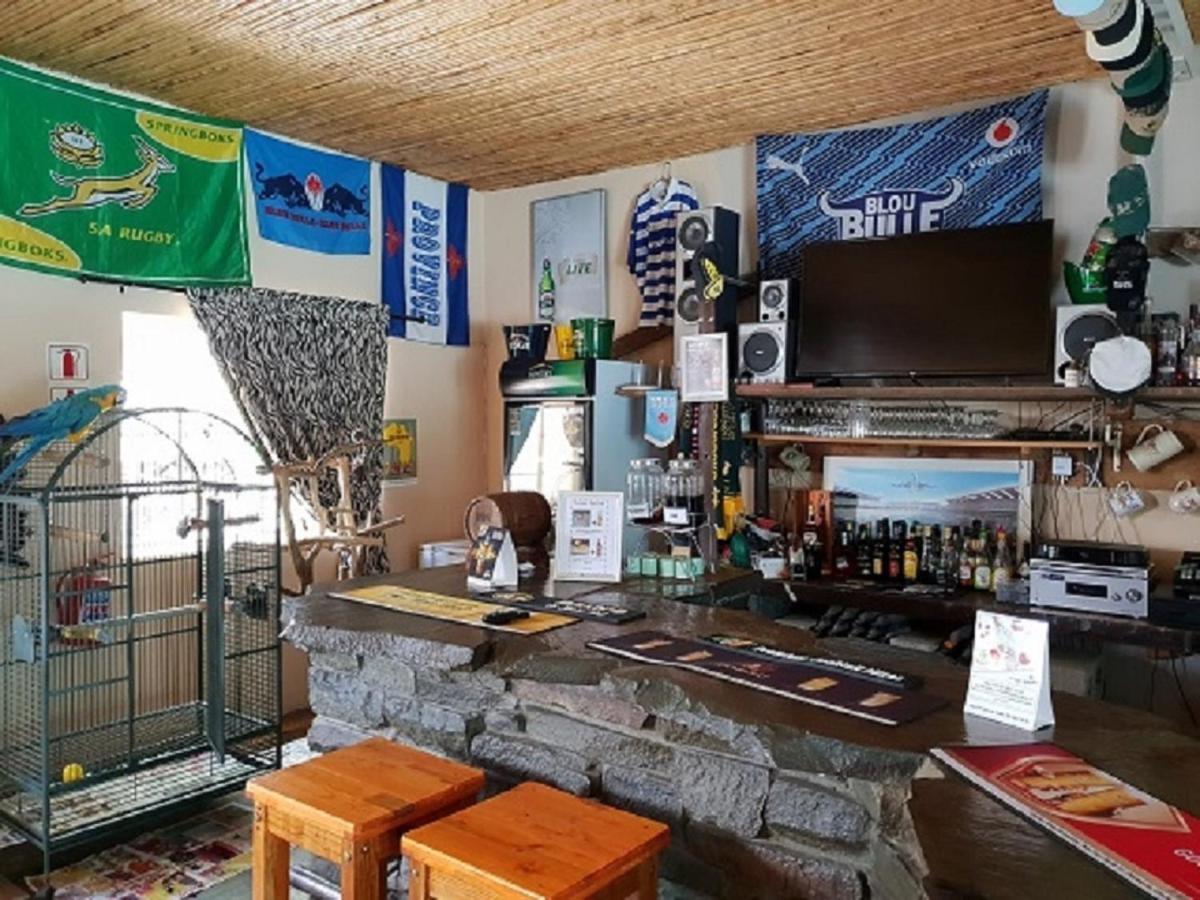 The Whitehouse Inn Sutherland Extérieur photo